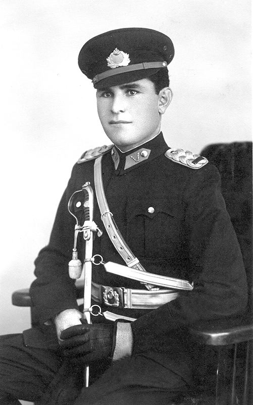 Cumhuriyet Döneminde Karahallı'dan Yetişen İlk Subay; Yarbay Asım Özden (1938)