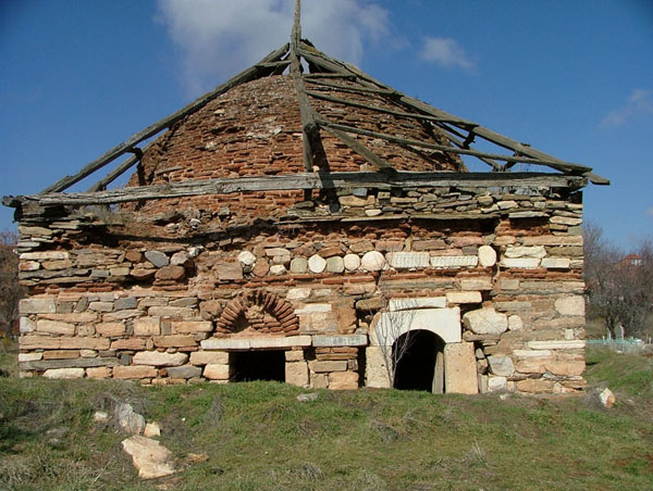 Paşalar Köyü Türbesi